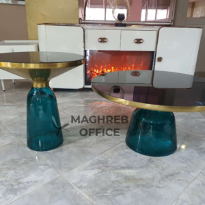 Table basse moderne avec pied en verre coloré